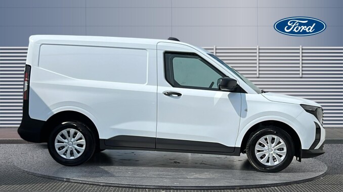 Ford Transit Courier Diesel 1.5 EcoBlue Trend Van - Image 5